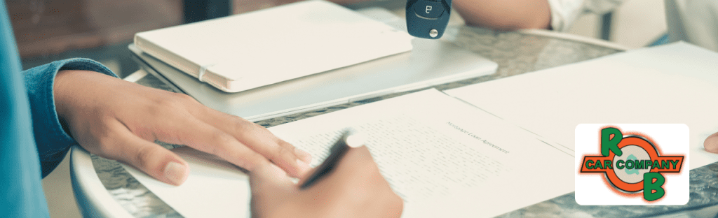  R&B Car Company South Bend representative finalizing instant cash offer through Max Allowance